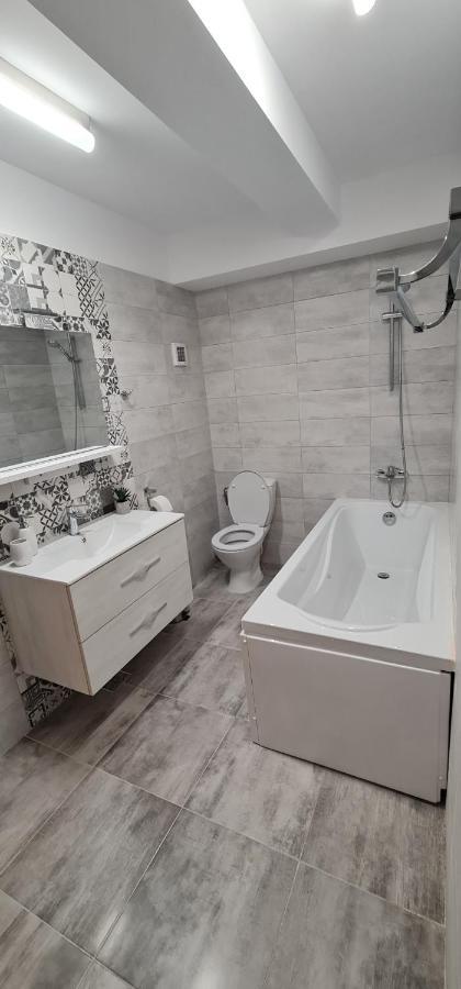 Apartament Bacovia Bacău Exterior foto