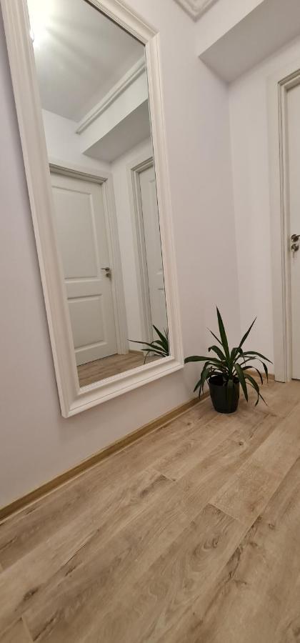 Apartament Bacovia Bacău Exterior foto